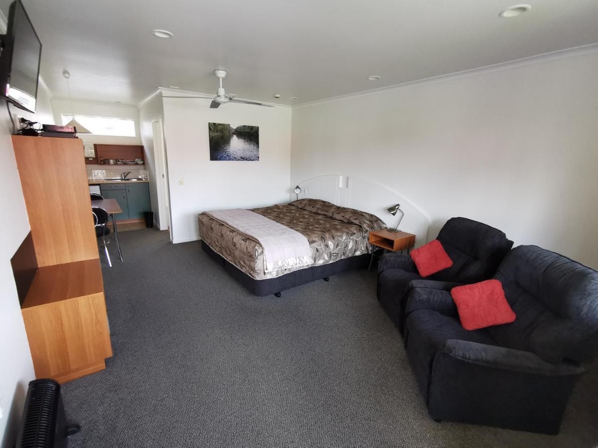 Bks Egmont Motor Lodge New Plymouth Dış mekan fotoğraf