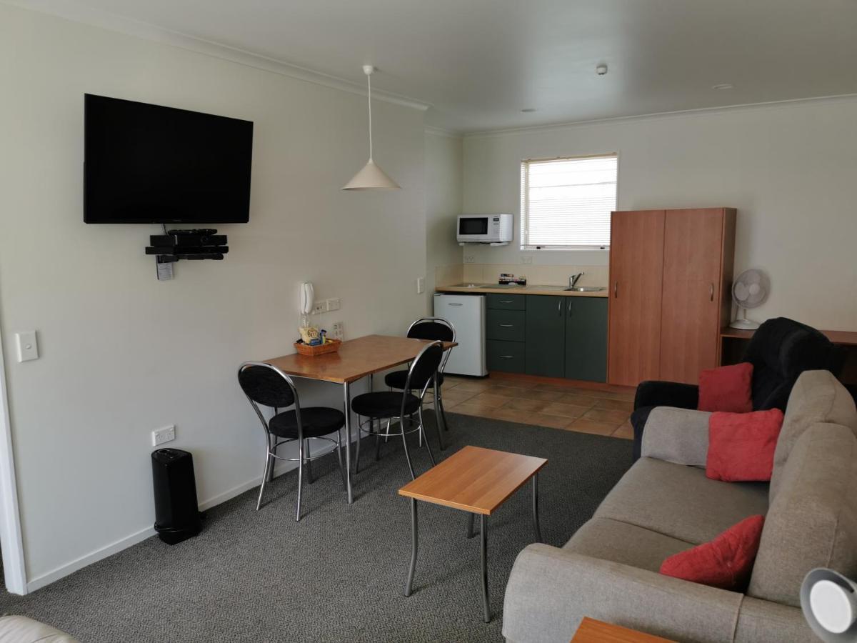 Bks Egmont Motor Lodge New Plymouth Dış mekan fotoğraf
