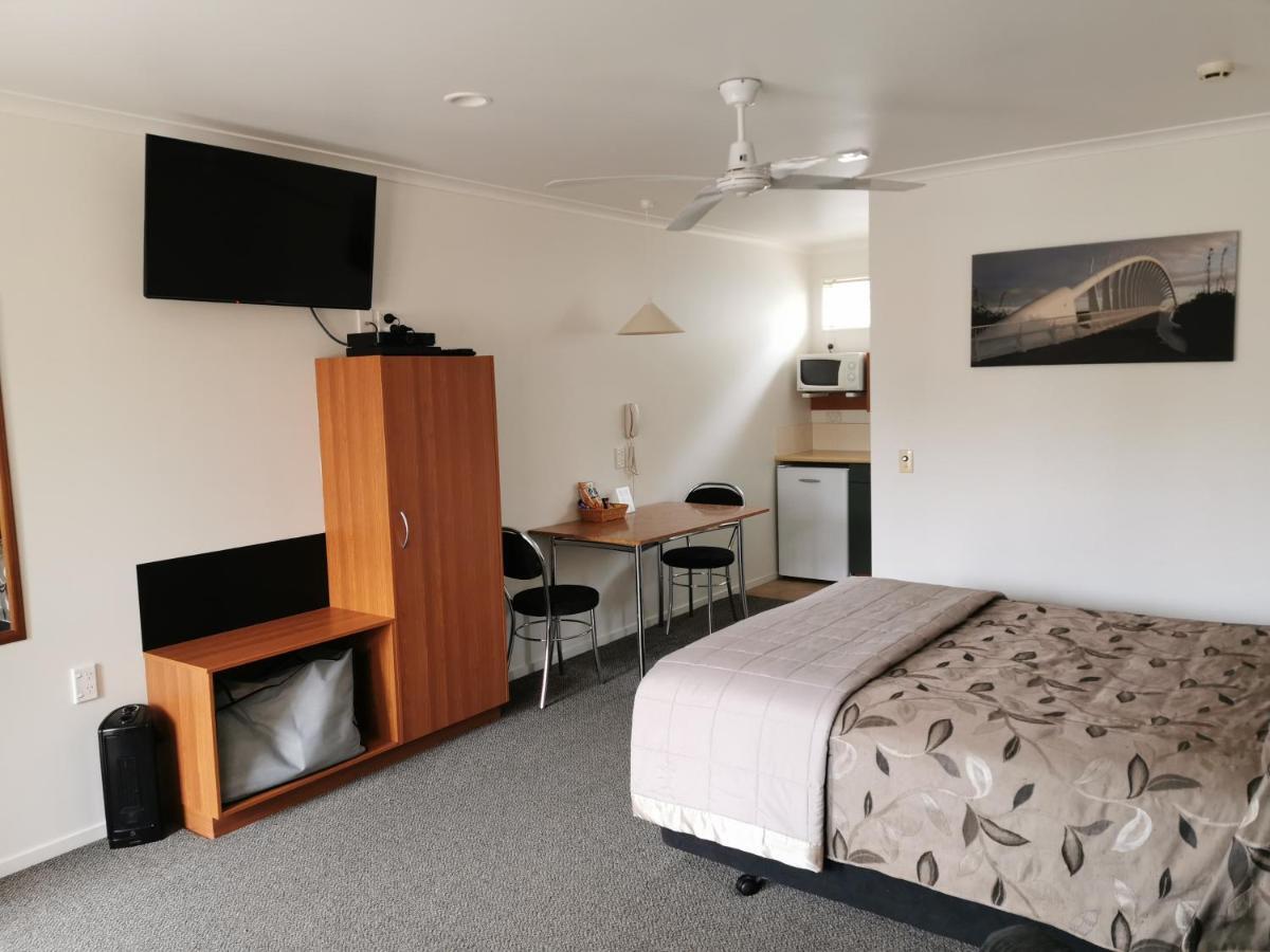 Bks Egmont Motor Lodge New Plymouth Dış mekan fotoğraf